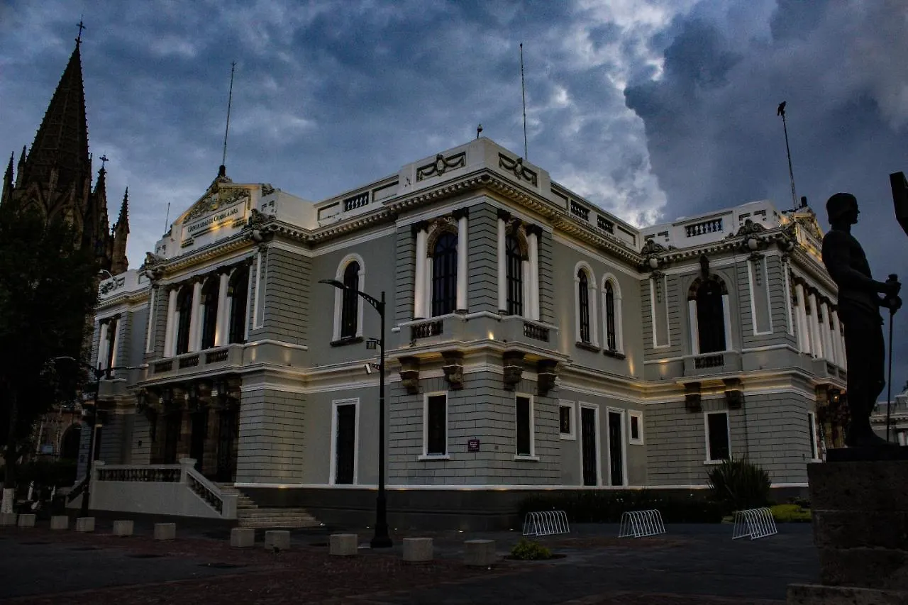 Hotel Real De Castilla Colonial غوادالاجارا